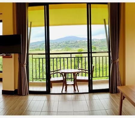 Baan Sakuna Hotel Чианг Кхонг Экстерьер фото