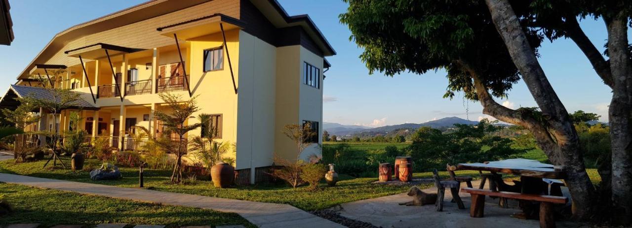Baan Sakuna Hotel Чианг Кхонг Экстерьер фото